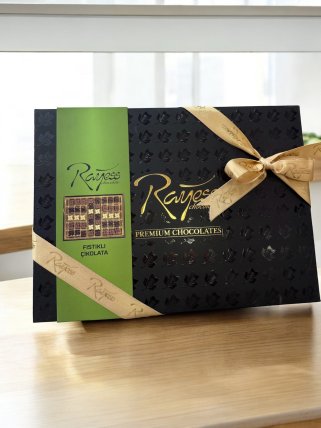 RAYESS FISTIKLI PREMİUM ÇİKOLATA