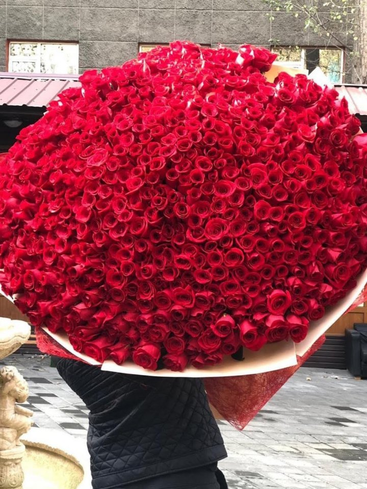 333 Kırmızı Gül Sonsuz Aşk