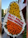 Çiçekçi - Sarı Turuncu Çelenk